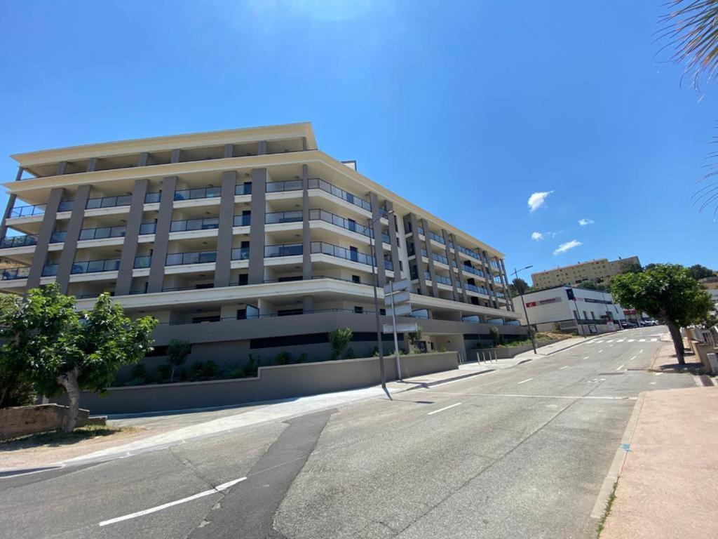 Appartement Fronte Di Mare - Deux Pièces En Bord De Propriano (Corsica)